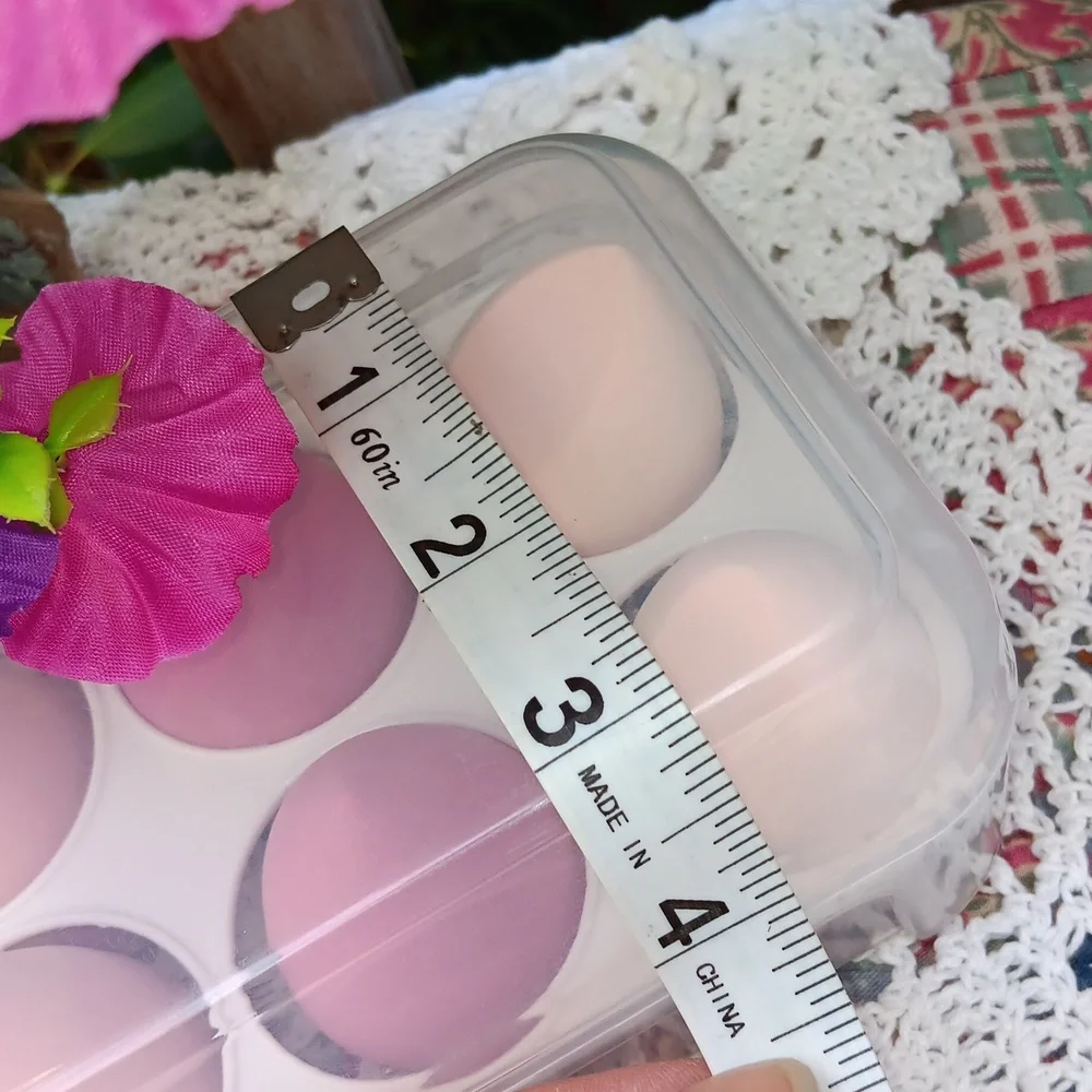 🆕️LAST 1🩷BABY POWDER PINK MAKEUP SPONGE SET OF 8 W/PLASTIC PROTECTIVE CASE